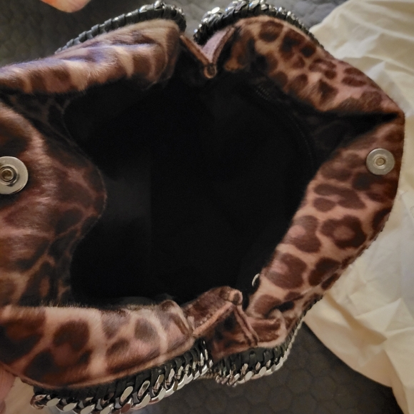 Stella McCartney Falabella Tote Bag in Leopard Print w/Chain Link Straps - Picture 7 of 13